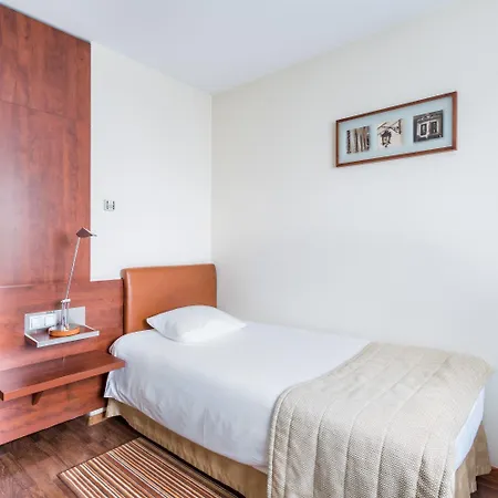 Qubus Hotel