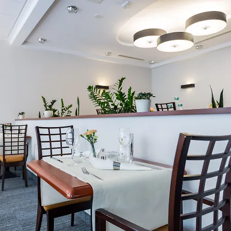 Qubus Hotel