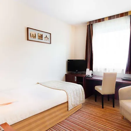Qubus 3* Gliwice