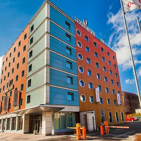 Hotel Qubus 3*