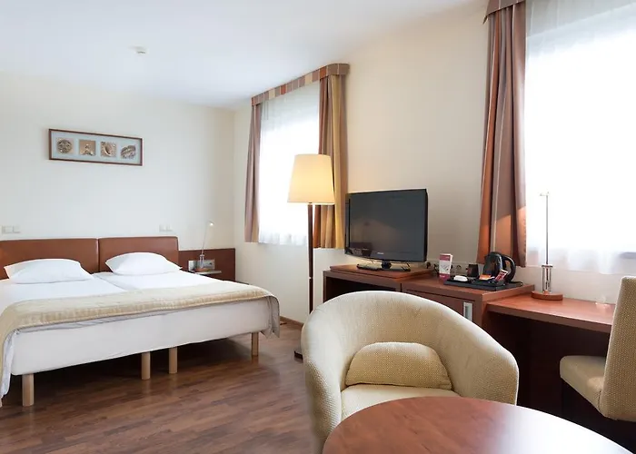 فندق Qubus غليفيتسه